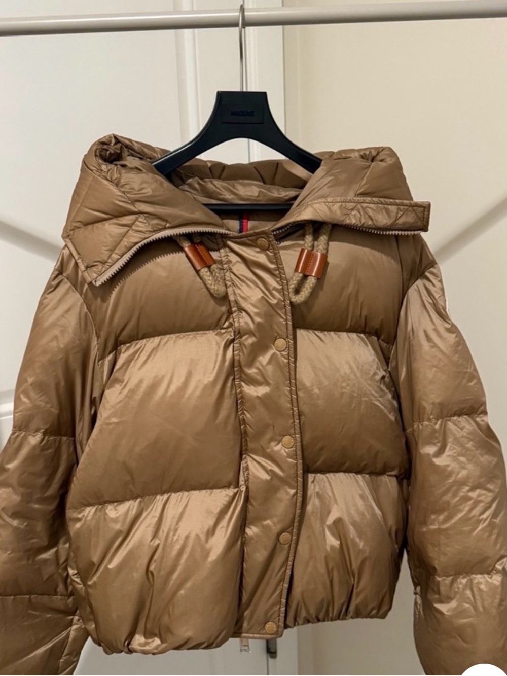 Puffer Jacket with Hood in Brown size 0